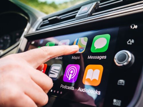 play iphone music in car via apple carplay