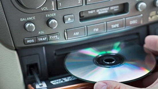 play music in car cd player
