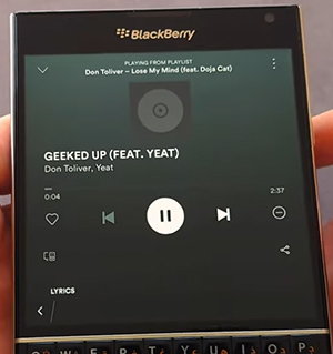play spotify on blackberry 10